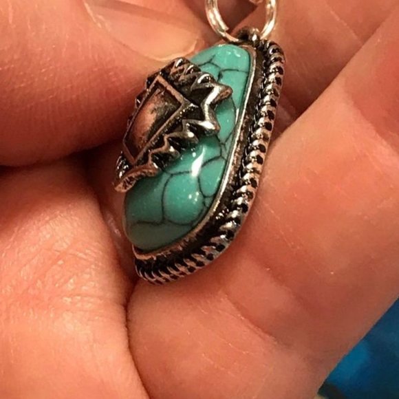 Turquoise Pendant - Picture 2 of 4